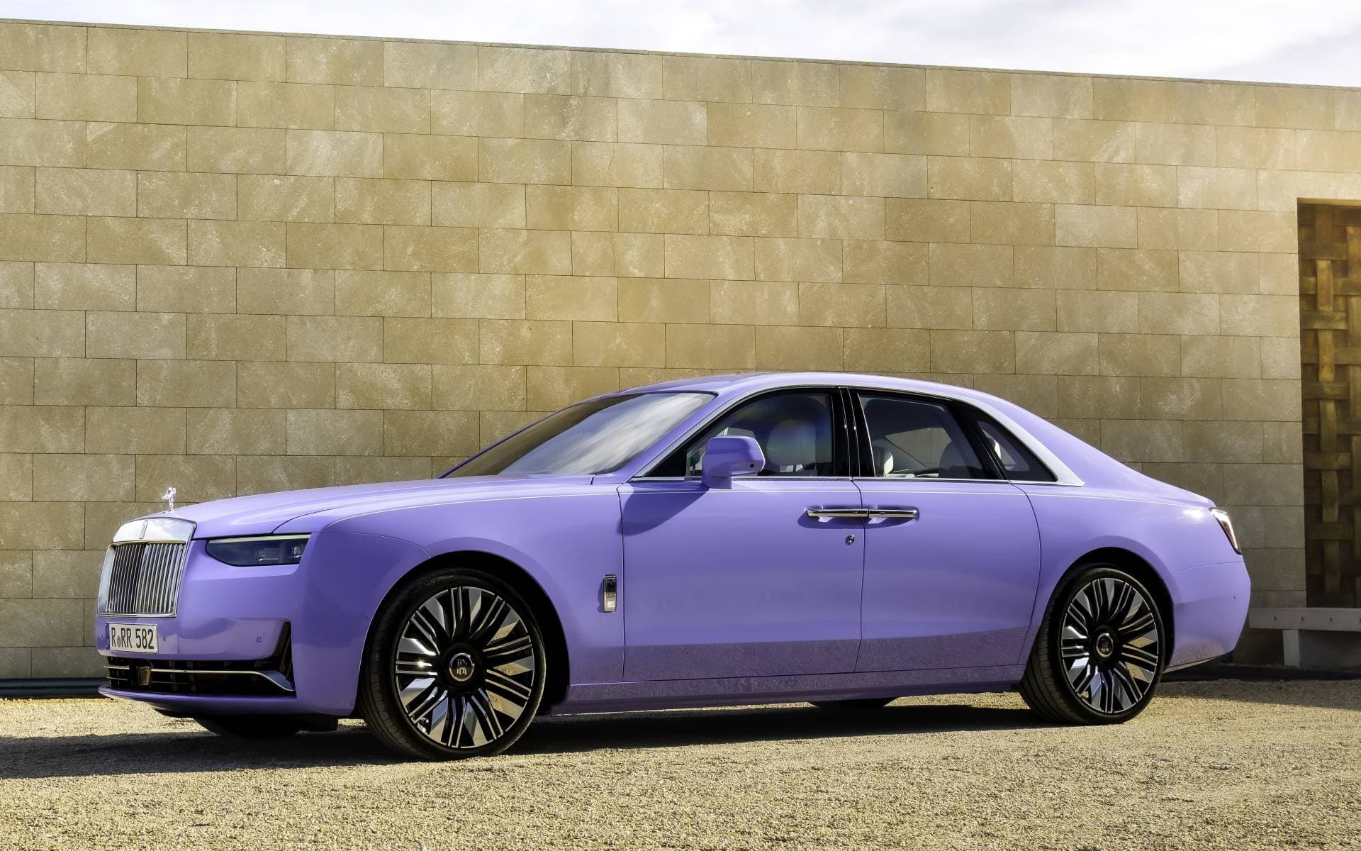 Rolls-Royce Ghost 2026